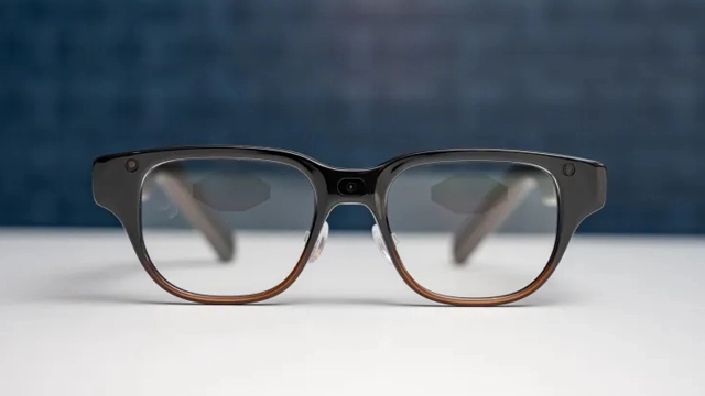 联想推出概念款AI智能眼镜，支持连接手机或电脑 - 幕帆 AI 科技