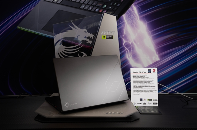 CES 2026 微星笔记本多款新品发布: 尊爵、泰坦、绝影、神影等系列均采用全新设计(图8) CES 2026 微星笔记本多款新品发布: 尊爵、泰坦、绝影、神影等系列均采用全新设计(图8)