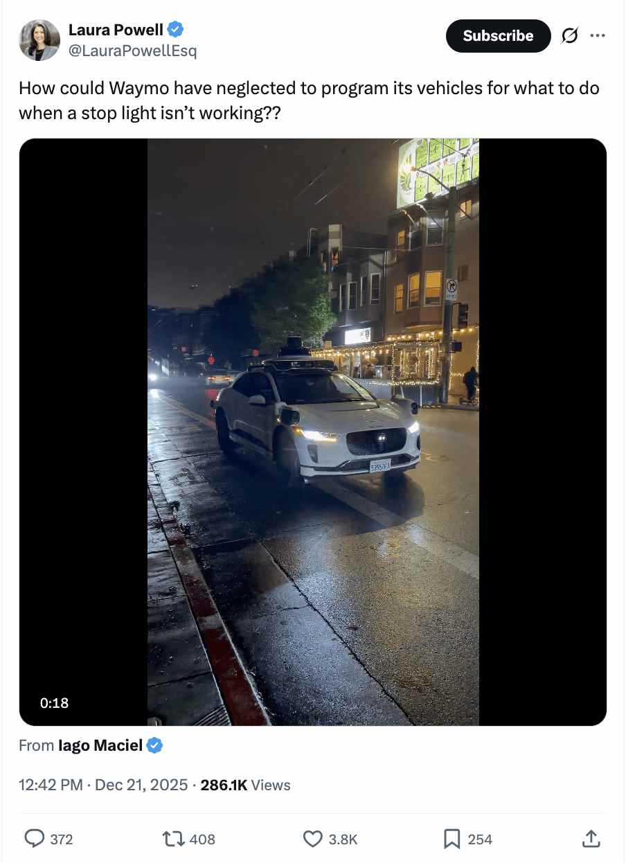 马斯克笑疯了！谷歌无人车街头“装死”，一场大(图4)