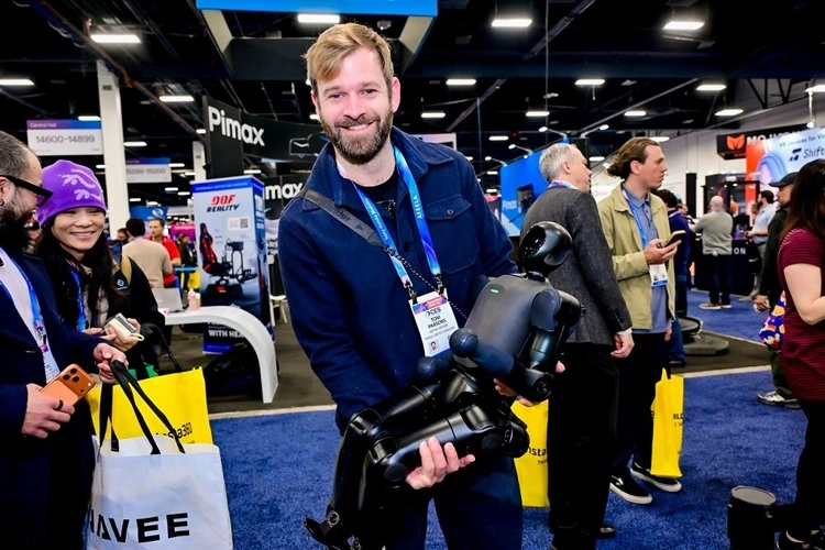 CES 2026 机器人最大黑马！让“个人机器人”从概念变现实(图2)