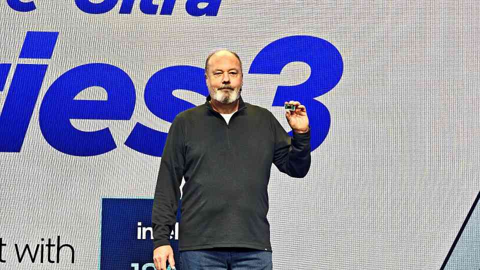 英特尔18A来了！第三代酷睿Ultra发布：性能暴涨 - 幕帆 AI 科技