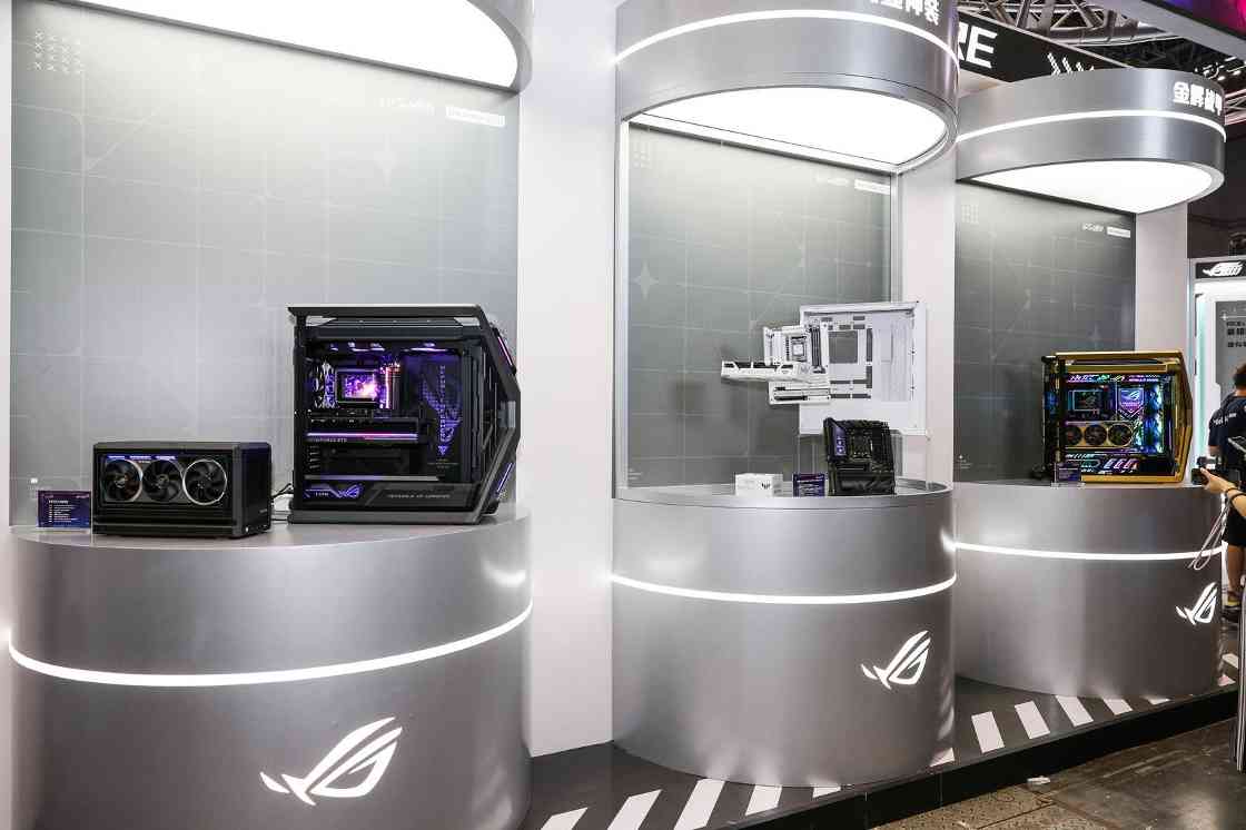 BW2025 华硕主板背置&超频双赛道大放异彩(图7)