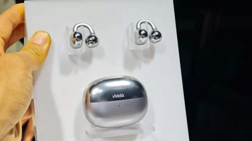 荣耀加冕CES!Vidda C5无界领衔,国产影音军团如何闪耀国际舞台(图7) 荣耀加冕CES!Vidda C5无界领衔,国产影音军团如何闪耀国际舞台(图7)