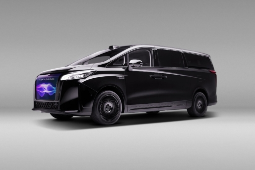 贝莱德连续4个季度增持FFAI！ FF获资本巨鳄背书 桥梁战略加速合龙通航 - 幕帆 AI 科技