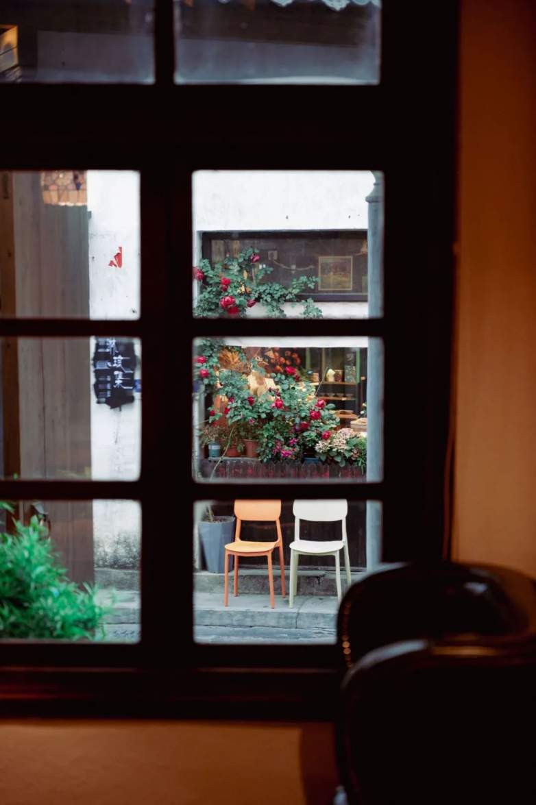 庭午，蝉没收了时间 - 幕帆 AI 科技