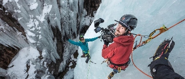 适配荧屏所需：《国家地理》年度冒险家眼中CineAltaB固件2.02的实用新体 - 幕帆 AI 科技