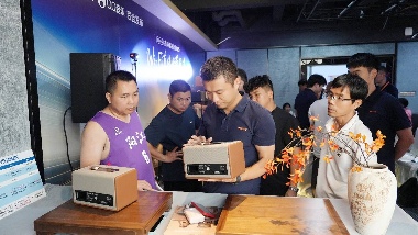 杰科携Q25惊艳2025阳江音响节：Wi-Fi无损黑科技重构音质新标杆(图5)