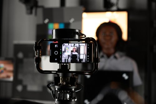 传音 & DXOMARK联合影像实验室落成，重构移动影像测评新标准(图1)