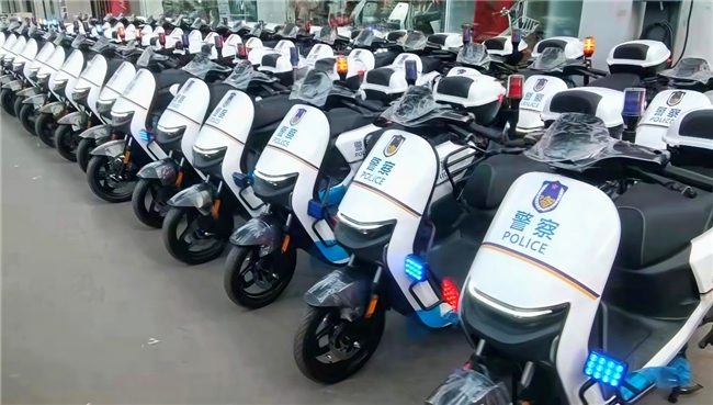九号N85c警务电动车上岗 成为河南洛阳下辖县公安日常巡逻新 - 幕帆 AI 科技
