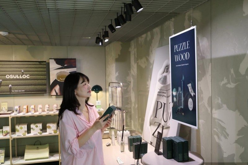 三星彩色电子纸 E-Paper × 爱茉莉圣水店：守护空间的本真之美(图5)