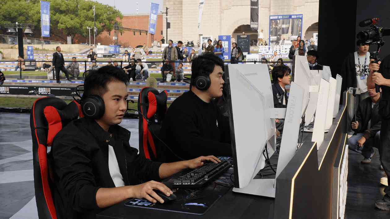 300Hz高刷+MiniLED：雷鸟F6显示器如何成为英雄联盟的“神兵利器”？(图2)