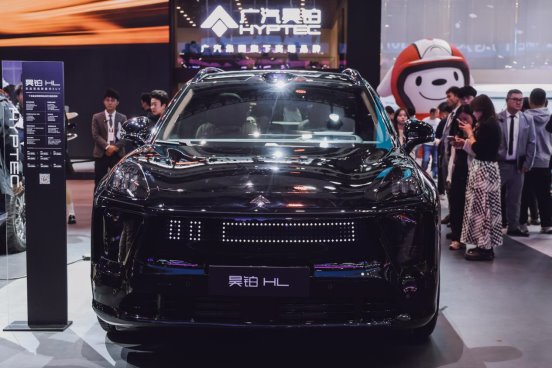 2025广州车展，广汽昊铂HL黑武士版震撼亮相！(图1)