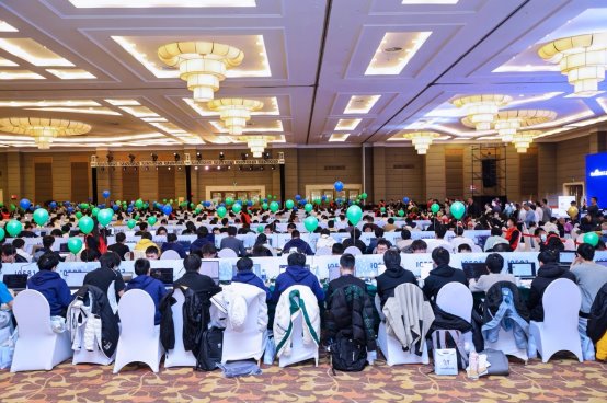 又一内化AI能力行动！百度之星决赛落幕，21年来已累计35万人参赛(图4)