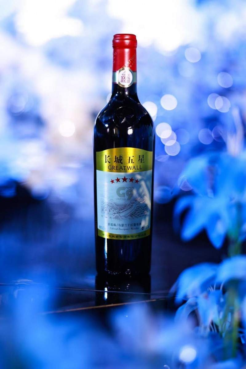从冠军婚礼看婚宴用酒选择：长城五星成高端宴席常见身影(图2)