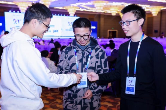 又一内化AI能力行动！百度之星决赛落幕，21年来已累计35万人参赛(图3)